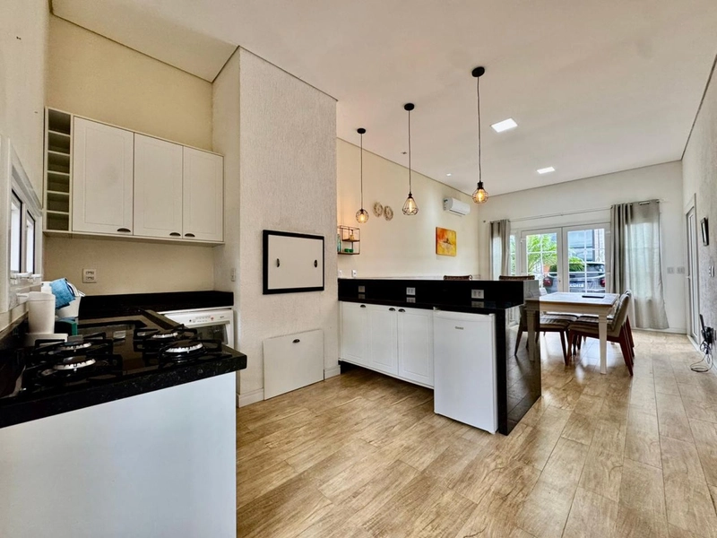 EXCELENTE CASA EM CONDOMÍNIO FECCHADO!: 5ª foto da galeria de imagens do imóvel