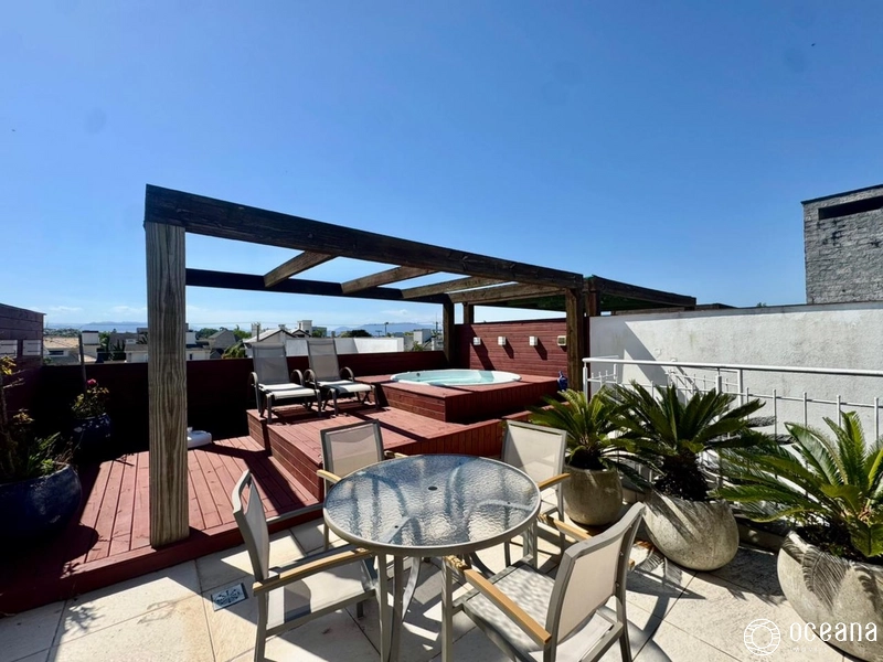 COBERTURA MOBILIADA EM CONDOMÍNIO FECHADO: 6ª foto da galeria de imagens do imóvel