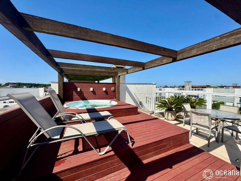 COBERTURA MOBILIADA EM CONDOMÍNIO FECHADO: 2ª foto da galeria de imagens do imóvel