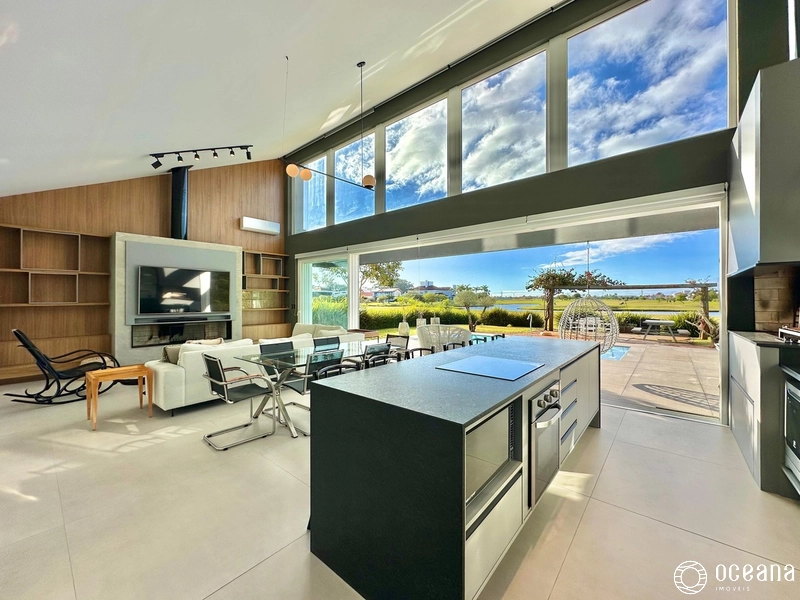 CASA À VENDA EM CONDOMÍNIO FECHADO!: 2ª foto da galeria de imagens do imóvel