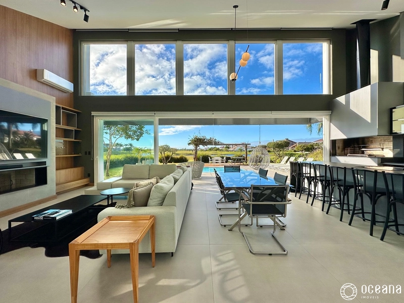 CASA À VENDA EM CONDOMÍNIO FECHADO!: 3ª foto da galeria de imagens do imóvel