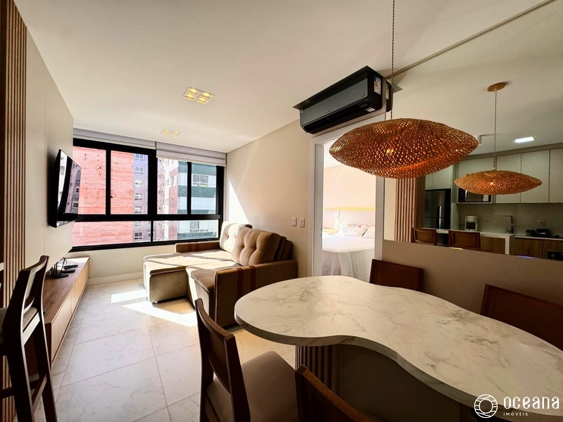 APARTAMENTO COMPOSTO POR 01 SUÍTE - MOB E DEC COM VAGA E DEPÓSITO