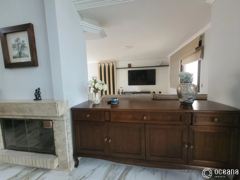 SOBRADO  MOBILIADO EM CONDOMÍNIO FECHADO!: 5ª foto da galeria de imagens do imóvel