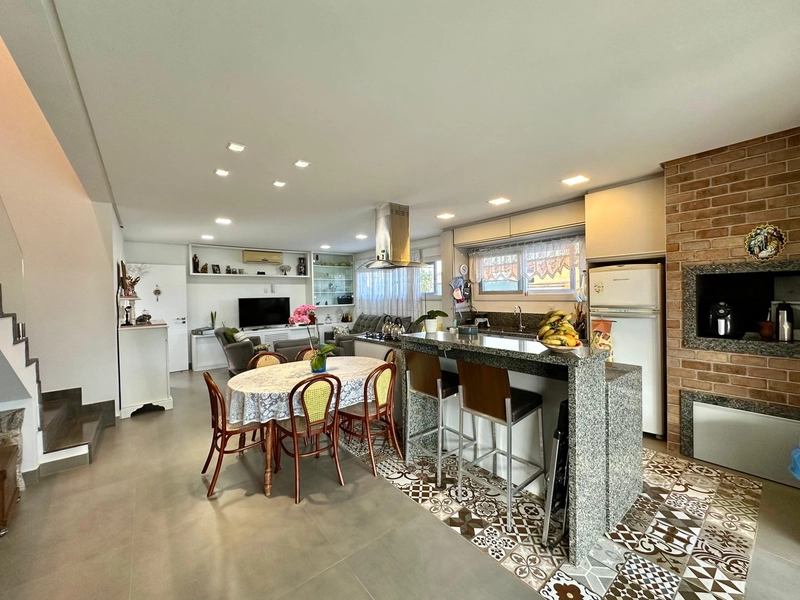 CASA EM CONDOMÍNIO FECHADO COMPOSTA POR 04 SUÍTES AMERICANAS!: 6ª foto da galeria de imagens do imóvel