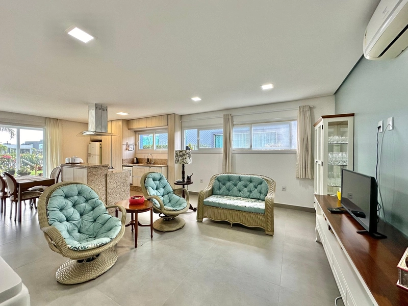 CASA EM CONDOMÍNIO FECHADO COMPOSTA POR 04 SUÍTES AMERICANAS!: 4ª foto da galeria de imagens do imóvel