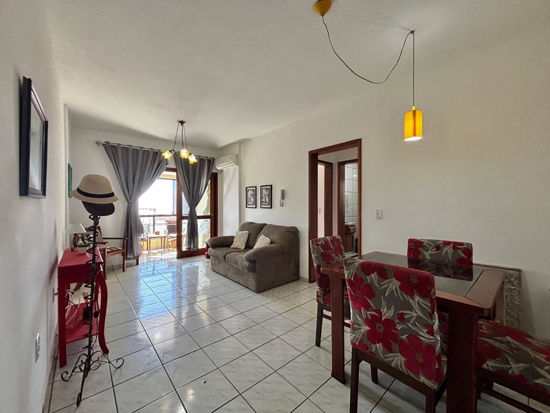 APARTAMENTO MOBILIADO DE 01 DORMITÓRIO - SACADA COM CHURRASQUEIRA!