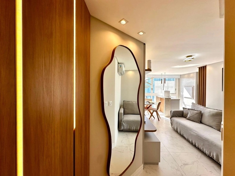 APARTAMENTO MOBILIADO E DECORADO DE 02 DORMITÓRIOS: 3ª foto da galeria de imagens do imóvel