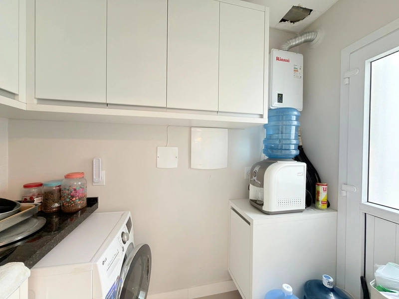 SOBRADO DE ESQUINA MOBILIADO E DECORADO EM CONDOMÍNIO FECHADO!: 14ª foto da galeria de imagens do imóvel
