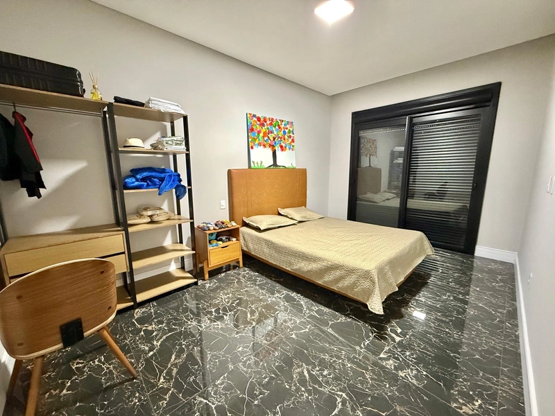 SOBRADO MOBILIADO E EQUIPADO EM CONDOMÍNIO FECHADO DE ALTO PADRÃO!: 13ª foto da galeria de imagens do imóvel