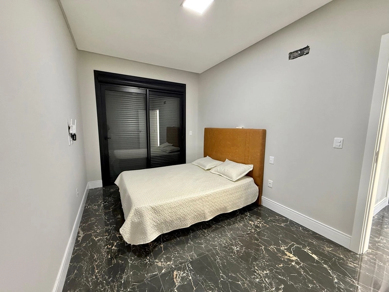 SOBRADO MOBILIADO E EQUIPADO EM CONDOMÍNIO FECHADO DE ALTO PADRÃO!: 15ª foto da galeria de imagens do imóvel