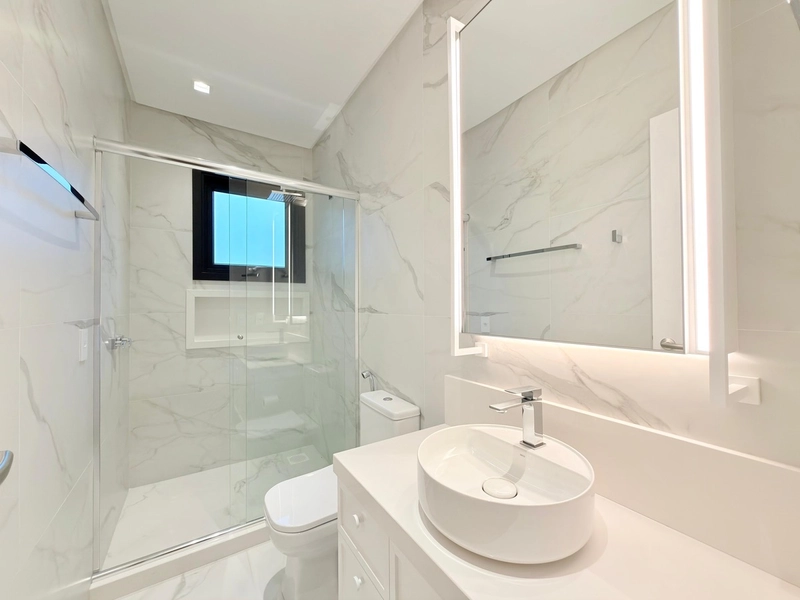 CASA MOBILIADA E DECORADA EM CONDOMÍNIO FECHADO COM 230m²: 33ª foto da galeria de imagens do imóvel