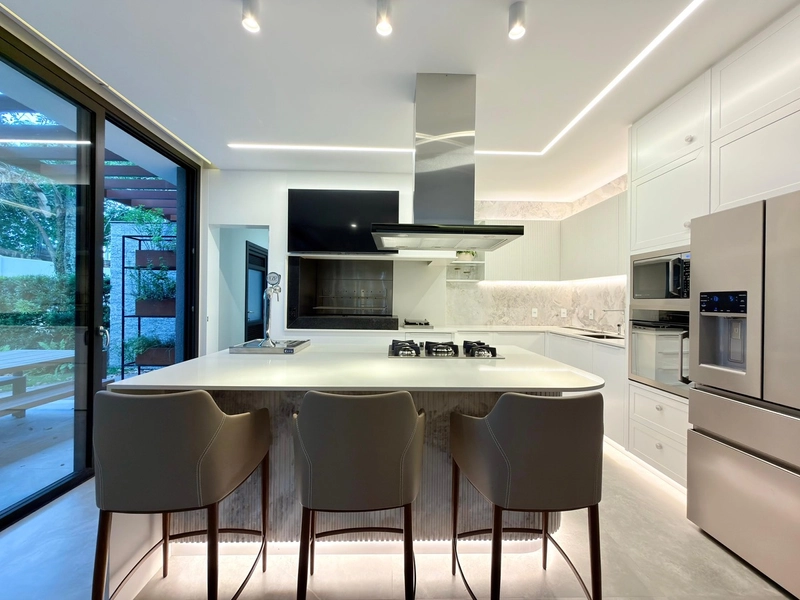 CASA MOBILIADA E DECORADA EM CONDOMÍNIO FECHADO COM 230m²: 14ª foto da galeria de imagens do imóvel