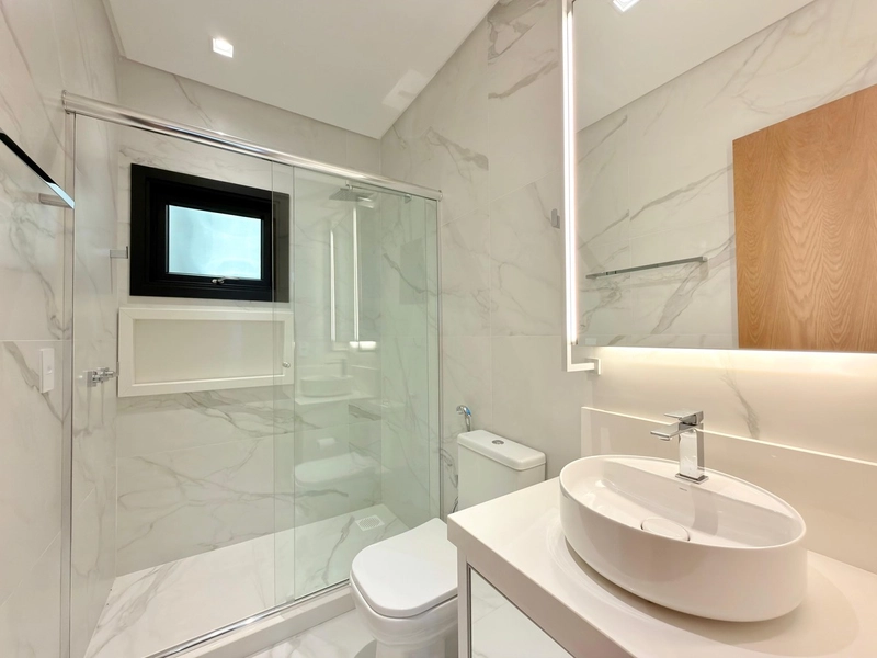 CASA MOBILIADA E DECORADA EM CONDOMÍNIO FECHADO COM 230m²: 28ª foto da galeria de imagens do imóvel