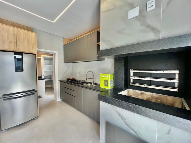 SOBRADO NO CONDOMÍNIO SUNSET: 10ª foto da galeria de imagens do imóvel