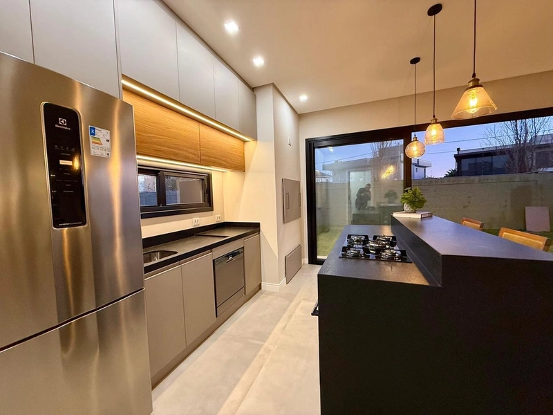 SOBRADO FRENTE NORTE CONDOMÍNIO SUNSET: 13ª foto da galeria de imagens do imóvel