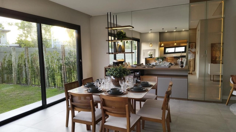 SOBRADO FRENTE NORTE CONDOMÍNIO SUNSET: 12ª foto da galeria de imagens do imóvel