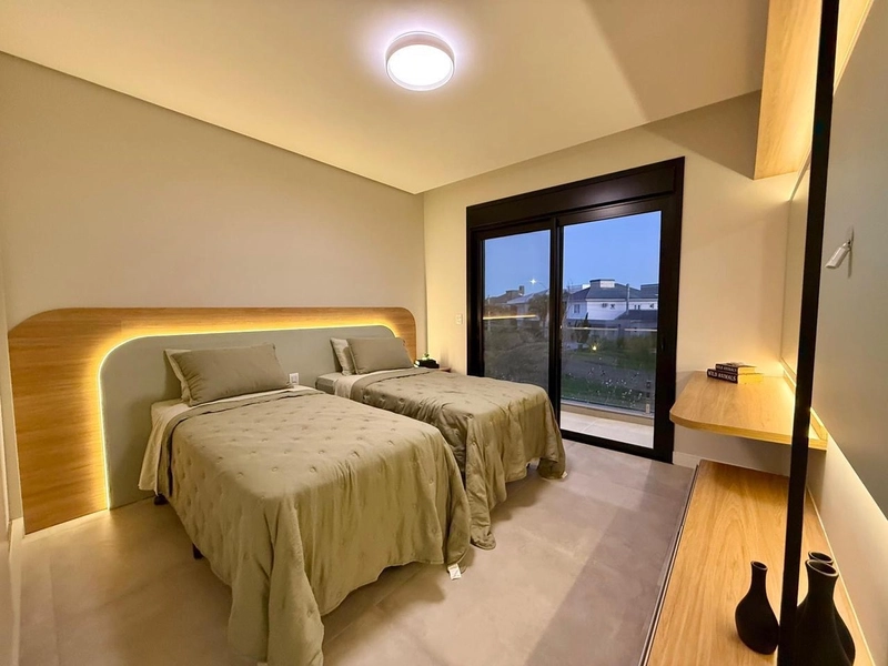 SOBRADO FRENTE NORTE CONDOMÍNIO SUNSET: 20ª foto da galeria de imagens do imóvel