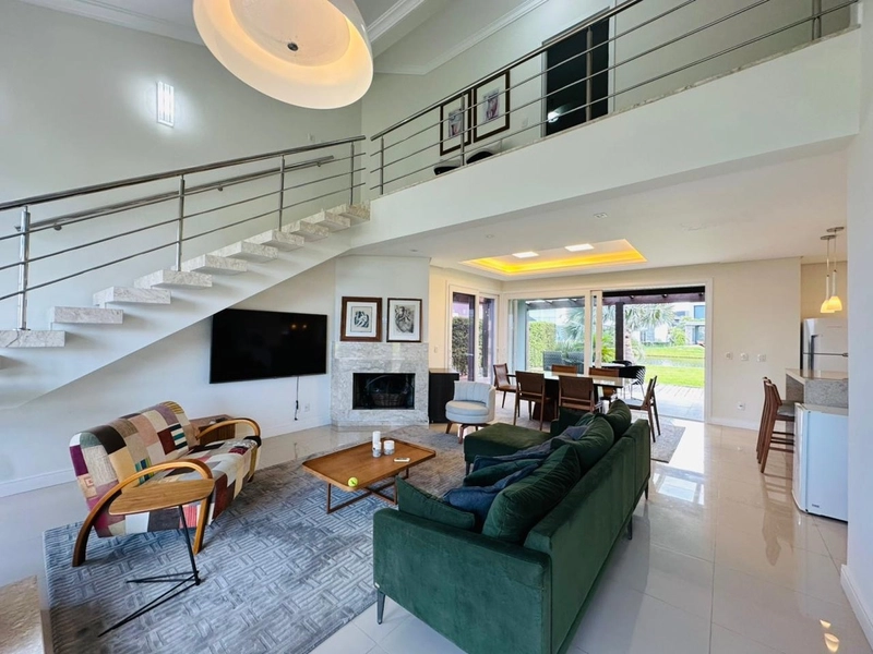 EXCELENTE CASA EM CONDOMÍNIO FECHADO!: 3ª foto da galeria de imagens do imóvel