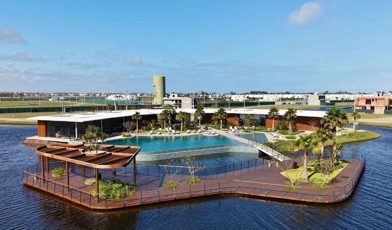 SOBRADO EM CONDOMÍNIO FECHADO BEIRA LAGO À VENDA: 46ª foto da galeria de imagens do imóvel