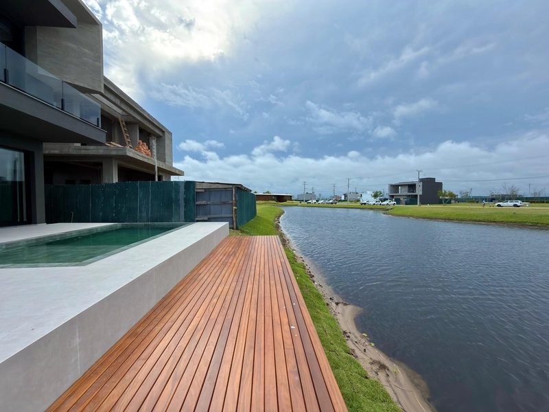 SOBRADO EM CONDOMÍNIO FECHADO BEIRA LAGO À VENDA: 14ª foto da galeria de imagens do imóvel