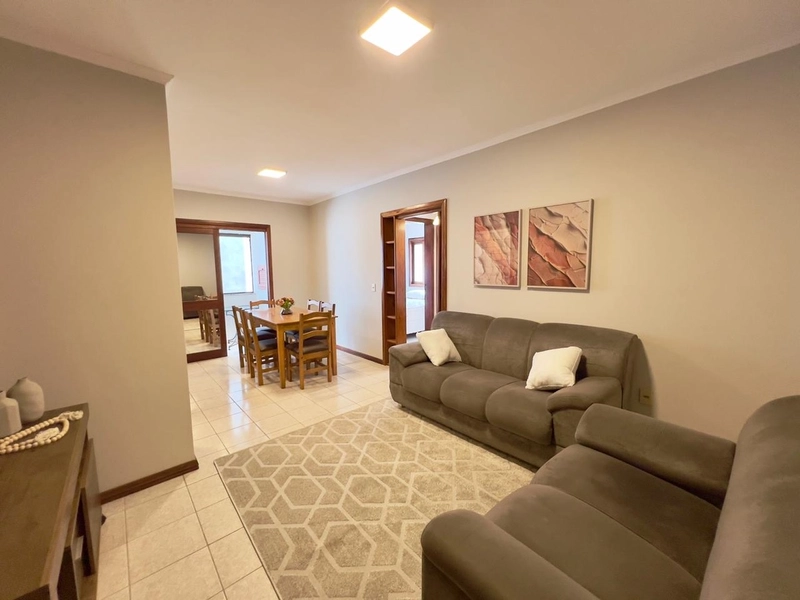 APARTAMENTO DE 02 DORMITÓRIOS COM VAGA E DEPÓSITO!