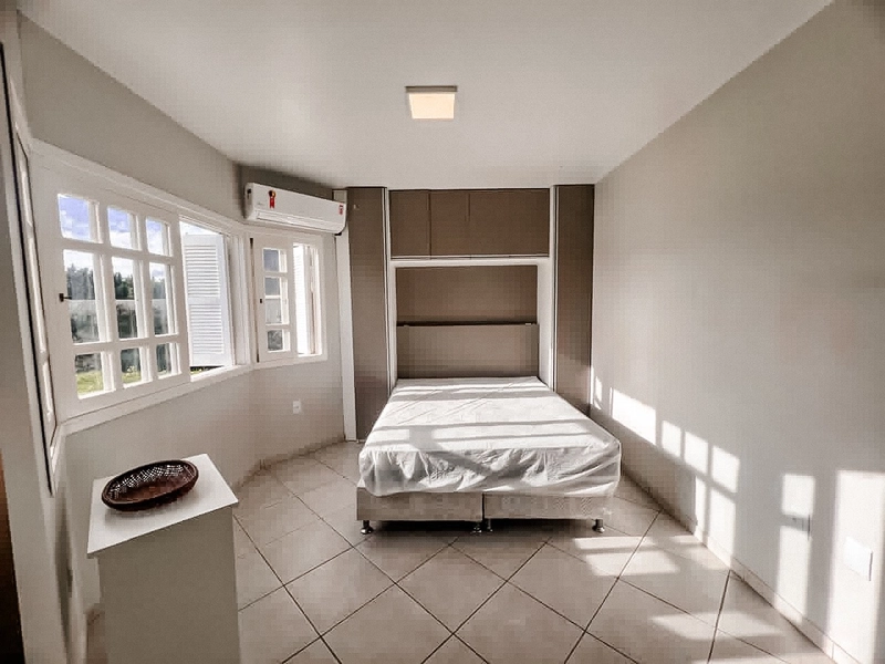 CASA TÉRREA EM LOCALIZAÇÃO NOBRE - ATLÂNTIDA!: 15ª foto da galeria de imagens do imóvel