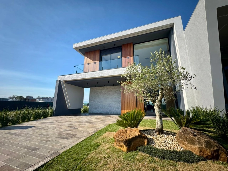 EXCELENTE CASA EM CONDOMÍNIO FECHADO!: 1ª foto da galeria de imagens do imóvel