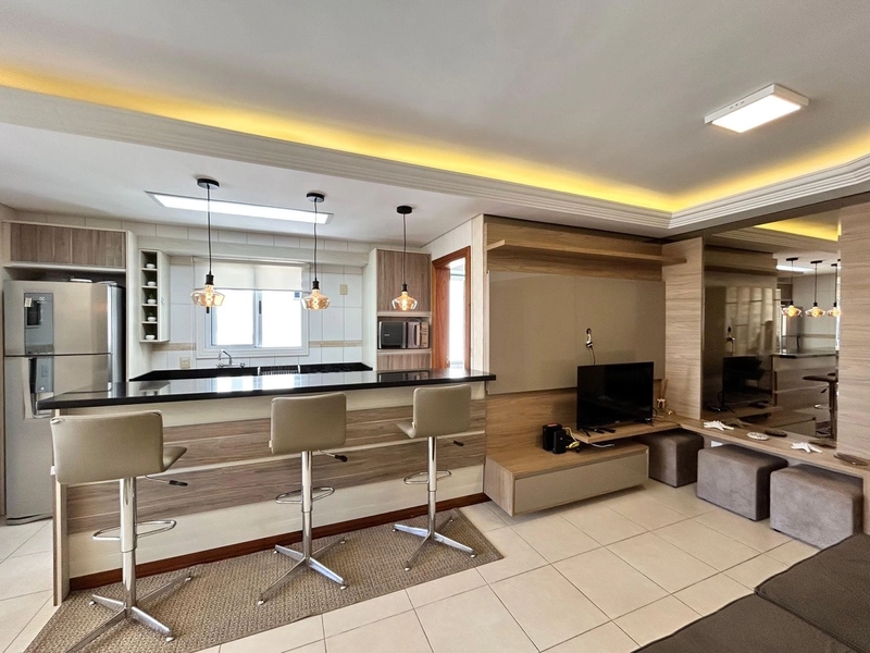 APARTAMENTO COM VISTA MAR AO LADO DA PRAÇA LUIZ BASSANI: 7ª foto da galeria de imagens do imóvel
