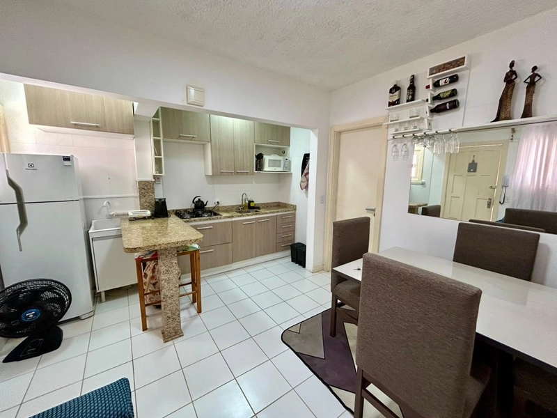 APARTAMENTO DE 01 DORMITÓRIO COM VAGA DE GARAGEM