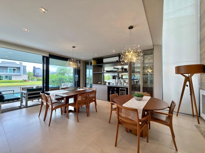 SOBRADO À VENDA BEIRA LAGO: 8ª foto da galeria de imagens do imóvel