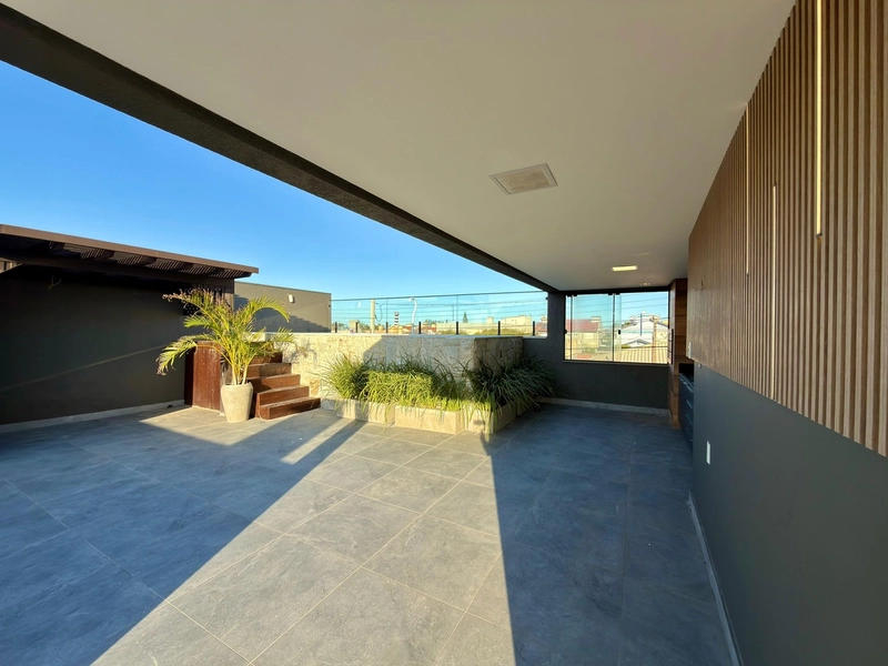 CASA DE ALTO COM TERRAÇO E PISCINA NO BAIRRO ZONA NOVA!: 32ª foto da galeria de imagens do imóvel