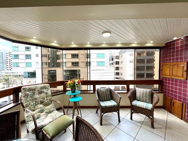 APARTAMENTO MOBILIADO DE 02 DORM + DEPENDÊNCIA COM VAGA: 3ª foto da galeria de imagens do imóvel