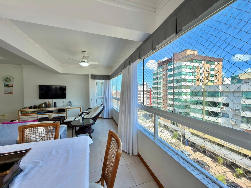 APARTAMENTO MOBILIADO E DECORADO COMPOSTO POR 03 DORMITÓRIOS!