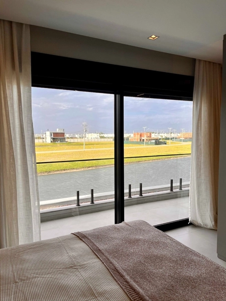 Sobrado nunca habitado TOTALMENTE MOBILIADO e DECORADO: 32ª foto da galeria de imagens do imóvel