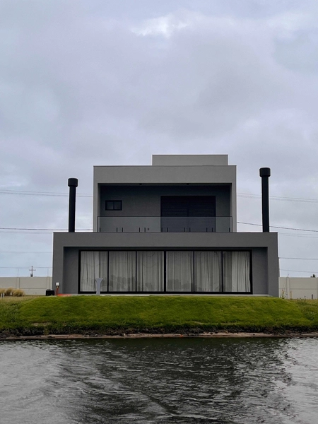 Sobrado nunca habitado TOTALMENTE MOBILIADO e DECORADO: 2ª foto da galeria de imagens do imóvel