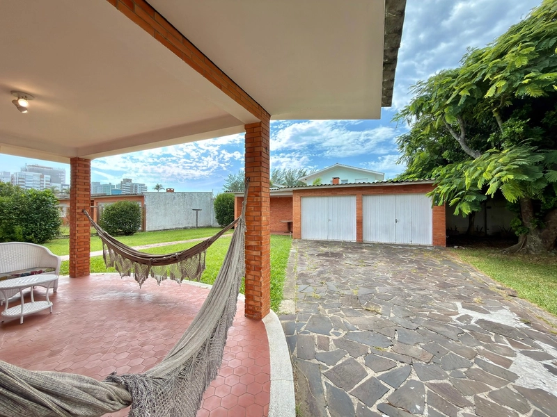 CASA EM ATLÂNTIDA COM DOIS TERRENOS: 20ª foto da galeria de imagens do imóvel