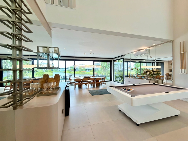 SOBRADO BEIRA LAGO COMPOSTO POR 05 SUÍTES: 8ª foto da galeria de imagens do imóvel