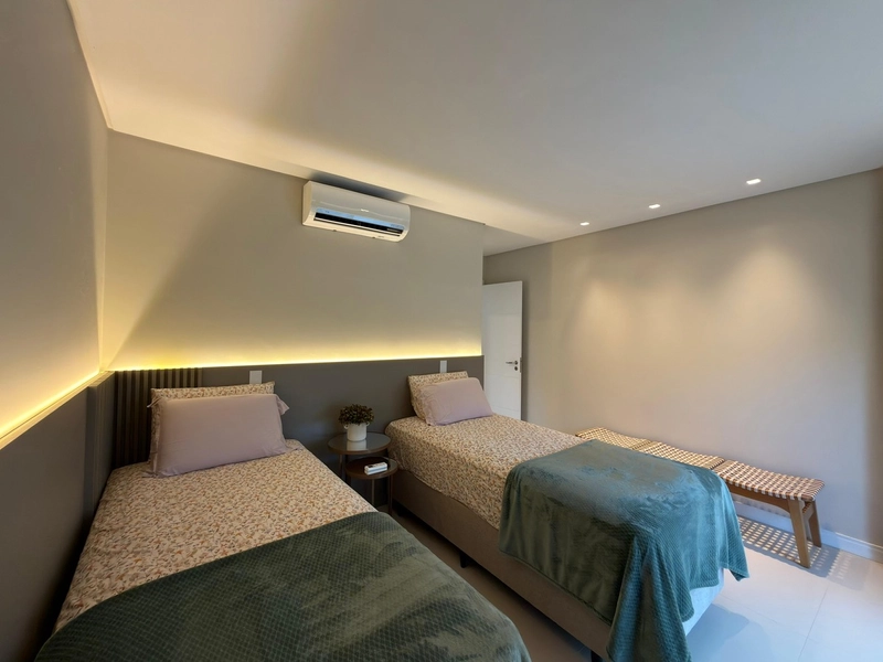 SOBRADO À VENDA COM VISTA PARA O LAGO EM CONDOMÍNIO FECHADO!: 37ª foto da galeria de imagens do imóvel