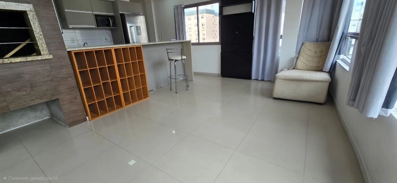 APARTAMENTO DOIS DORMITÓRIOS PRÓXIMO AO MAR: 3ª foto da galeria de imagens do imóvel