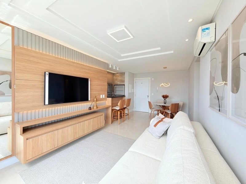 APARTAMENTO NO CENTRO VISTA PARA MAR E PRAÇA - MOBILIADO E DECORADO: 2ª foto da galeria de imagens do imóvel