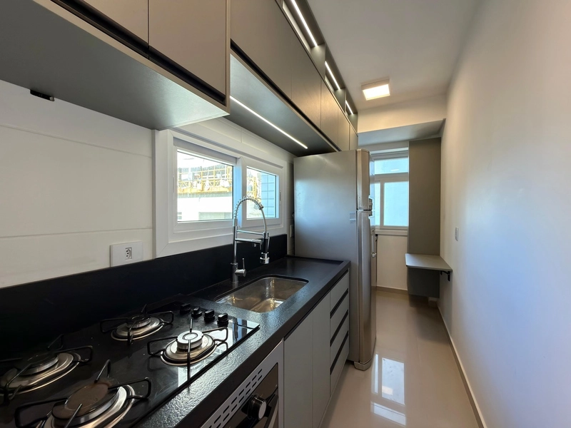 APARTAMENTO À VENDA EM CAPÃO DA CANOA COM VISTA PARA O MAR: 11ª foto da galeria de imagens do imóvel