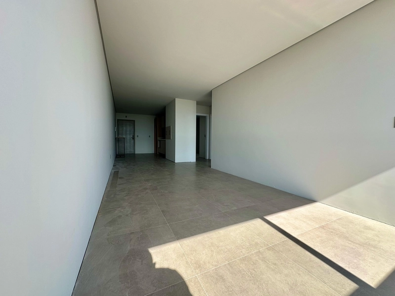 APARTAMENTO DE 2 DORMITÓRIOS C/ SUITE,  DE FRENTE PARA AVENIDA E LINDA: 9ª foto da galeria de imagens do imóvel