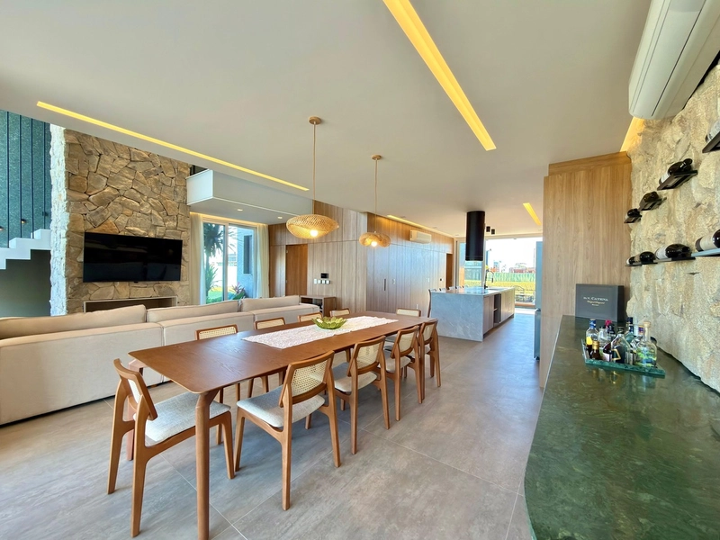 NOVIDADE À VENDA COM| 277m² BEIRA DE LAGO - FRENTE NORTE: 2ª foto da galeria de imagens do imóvel