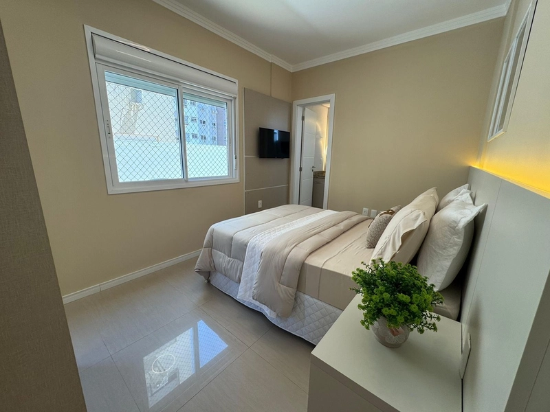 Apartamento 2 dormitórios mobiliado e decorado próximo ao mar: 7ª foto da galeria de imagens do imóvel