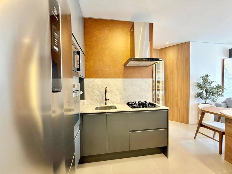 APARTAMENTO FINAMENTE MOBILIADO E DECORADO COMPOSTO POR 03 DORMITÓRIOS: 20ª foto da galeria de imagens do imóvel