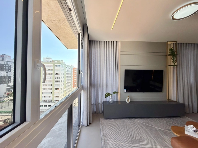 APARTAMENTO FINAMENTE MOBILIADO E DECORADO COMPOSTO POR 03 DORMITÓRIOS: 10ª foto da galeria de imagens do imóvel