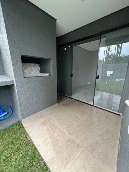 CASA GEMINADA EM CAPÃO NOVO VILLAGE: 2ª foto da galeria de imagens do imóvel