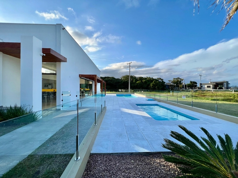 SOBRADO COMPOSTO POR 04 DORM EM BAIRRO PLANEJADO NOVA XANGRI-LÁ: 26ª foto da galeria de imagens do imóvel