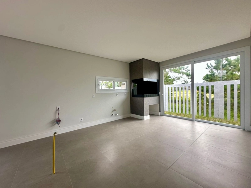 CASA TRÊS SUÍTES EM CONDOMÍNIO FECHADO: 5ª foto da galeria de imagens do imóvel