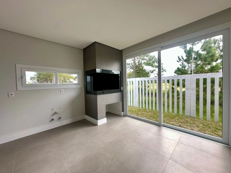 CASA TRÊS SUÍTES EM CONDOMÍNIO FECHADO: 21ª foto da galeria de imagens do imóvel